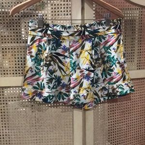 Floral Bishop + Young Shorts